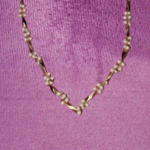 Pearl Cluster & Gold Necklace